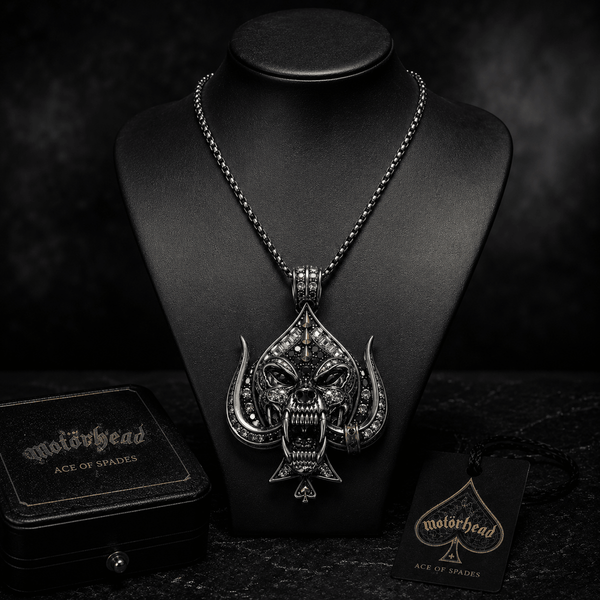 MTH Solid Gold Chain with Diamond Pendant TTTT